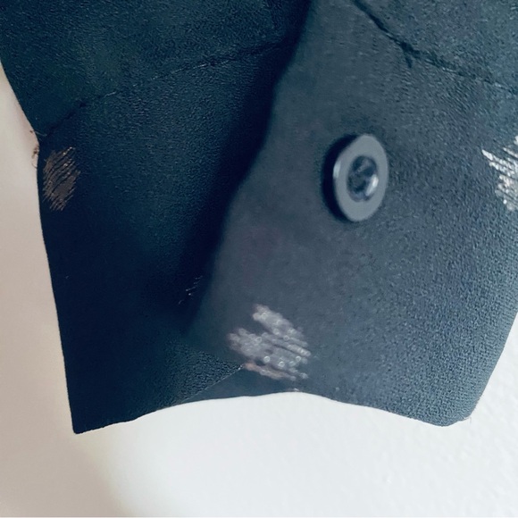 SHEIN Women's Black & Gold Polka Dot Long Sleeve Button Up Shirt Top Size Large - Picture 11 of 11